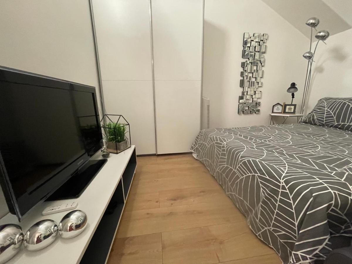 Apartment New Chic Supetar Exteriör bild